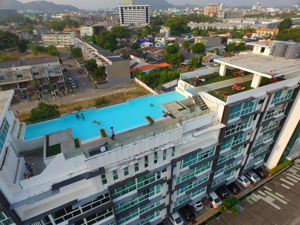 Apartment Modern Thai Phuket